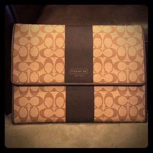 Coach Portfolio- Perfect Condition